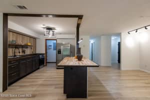 9000 Manchester Lane, West Melbourne, FL 32904 - MLS#1073436