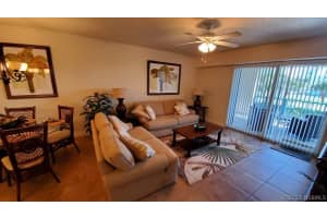 2 Country Club Road, Cocoa Beach, FL 32931 - MLS#1073462