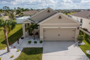 484 Bridgeport Avenue, Palm Bay, FL 32907 - MLS#1073482