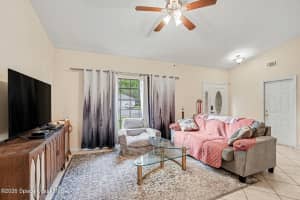 1727 Hazelton Street, Palm Bay, FL 32907 - MLS#1073589