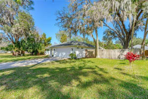 236 Lake Ina Drive, Winter Haven, FL 33881 - MLS#1073645