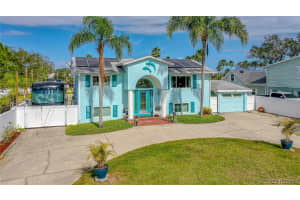 3901 Dixie Highway, Palm Bay, FL 32905 - MLS#1073646