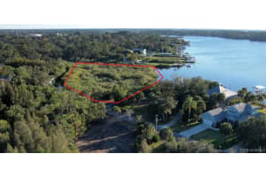 211 Seahorse Circle, Melbourne Beach, FL 32951 - MLS#1073705
