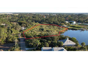 211 Seahorse Circle, Melbourne Beach, FL 32951 - MLS#1073705