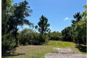 211 Seahorse Circle, Melbourne Beach, FL 32951 - MLS#1073705