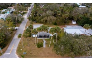 327 Wilson Avenue, Cocoa Beach, FL 32931 - MLS#1073754