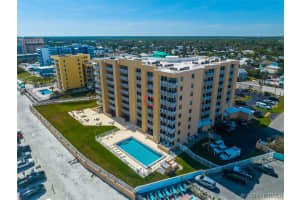 327 Wilson Avenue, Cocoa Beach, FL 32931 - MLS#1073772