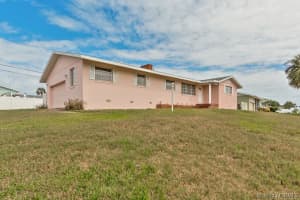 327 Wilson Avenue, Cocoa Beach, FL 32931 - MLS#1073775