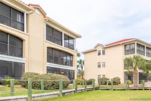 424 Fallon Drive, Port St. Lucie, FL 34983 - MLS#1073784