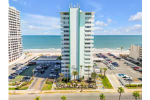 400 Vin Rose Circle, Palm Bay, FL 32909 - MLS#1073796