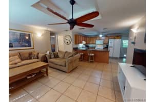 268 Holiday Park Boulevard, Palm Bay, FL 32907 - MLS#1073814