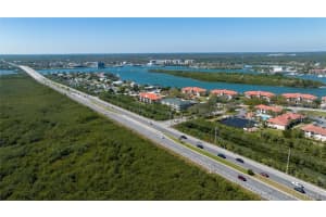 460 Bouchelle Drive 105, New Smyrna Beach, Florida 32169