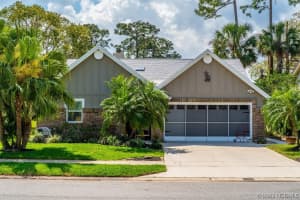 617 Front Street, Chipley, FL 32428 - MLS#1073847