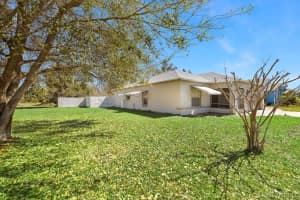 4070 Alamanda Key Drive, Melbourne, FL 32901 - MLS#1073852