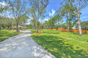 990 Sparkman Street, Melbourne, FL 32935 - MLS#1073858