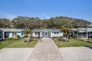 700 Cleaves Street, Palm Bay, FL 32909 - MLS#1073877