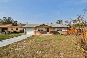 1100 Ipswich Street, Palm Bay, FL 32907 - MLS#1073931