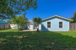 696 Las Palmas Way, Melbourne, FL 32940 - MLS#1073936