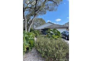 511 Eleuthera Lane, Indian Harbour Beach, FL 32937 - MLS#1073951