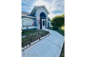 1098 Falconer Street, Palm Bay, FL 32907 - MLS#1073952