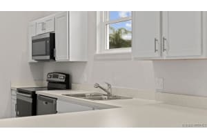 1558 Waldorf Circle, Palm Bay, FL 32905 - MLS#1073981