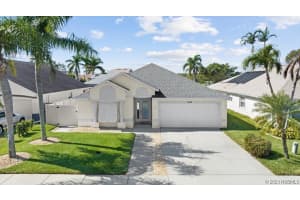 410 Hayes Avenue, Cocoa Beach, FL 32931 - MLS#1074028