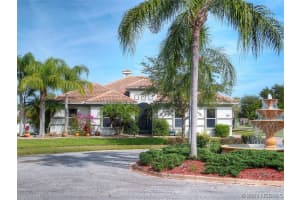 1706 Brookside Street, Palm Bay, FL 32907 - MLS#1074064