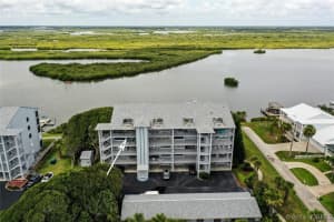 6185 Moonrise Drive, Merritt Island, FL 32953 - MLS#1074084