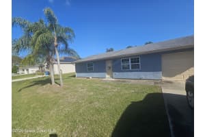 565 Elizabeth Street, Palm Bay, FL 32909 - MLS#1074195
