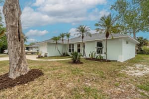 3870 Valley Lane, Titusville, FL 32780 - MLS#1074236