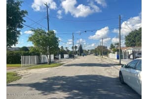 371 59th Court, Miami, FL 33126 - MLS#1074259