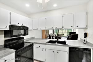 2727 Wickham Road, Melbourne, FL 32935 - MLS#1074290