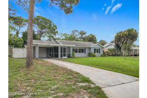819 Whitmire Drive, Melbourne, FL 32935 - MLS#1074306