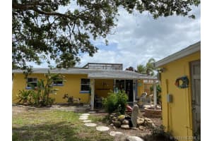 140 Minna Lane, Merritt Island, FL 32953 - MLS#1074380