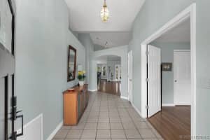 105 38th Court, Vero Beach, FL 32968 - MLS#1074395