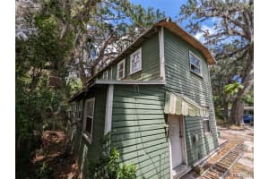 188 Bayshore Drive, Melbourne Beach, FL 32951 - MLS#1074429