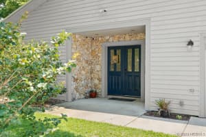 1563 Vista Lake Circle, Melbourne, FL 32904 - MLS#1074556