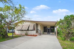 924 Dogwood Drive, Barefoot Bay, FL 32976 - MLS#1074628