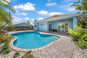 5275 Palmetto Drive, Melbourne Beach, FL 32951 - MLS#1074728