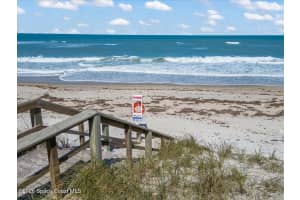 5275 Palmetto Drive, Melbourne Beach, FL 32951 - MLS#1074728