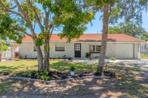 2307 Spur Drive, Melbourne, FL 32940 - MLS#1074741