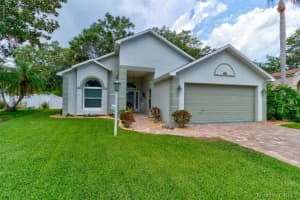 1210 Dania Circle, Palm Bay, FL 32905 - MLS#1074779