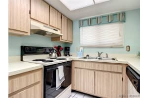 390 Nora Avenue, Merritt Island, FL 32952 - MLS#1074817