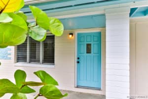 166 S Walker Drive Melbourne, FL 32168 - Off Market