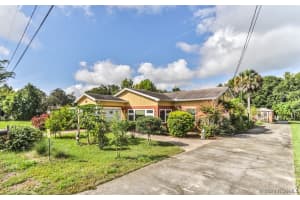 8415 59th Avenue, Vero Beach, FL 32967 - MLS#1074865