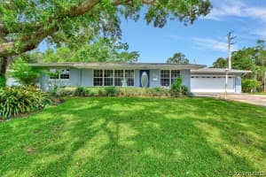 680 Londonderry Circle, Palm Bay, FL 32909 - MLS#1074887