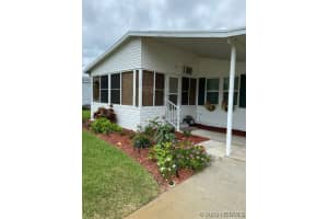 2075 4th Avenue, Vero Beach, FL 32962 - MLS#1074999