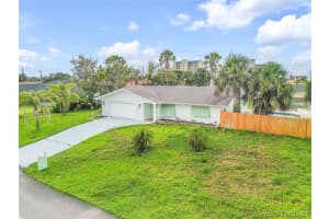 1335 Golf Vista Court, Palm Bay, FL 32905 - MLS#1075000