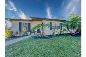 8236 100th Avenue, Vero Beach, FL 32967 - MLS#1075029