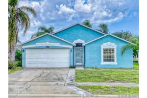 2781 Englewood Drive, Melbourne, FL 32940 - MLS#1075031